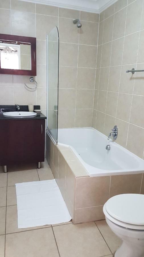 Innes Road Durban Accommodation 2 Bedroom Private Unit Zewnętrze zdjęcie